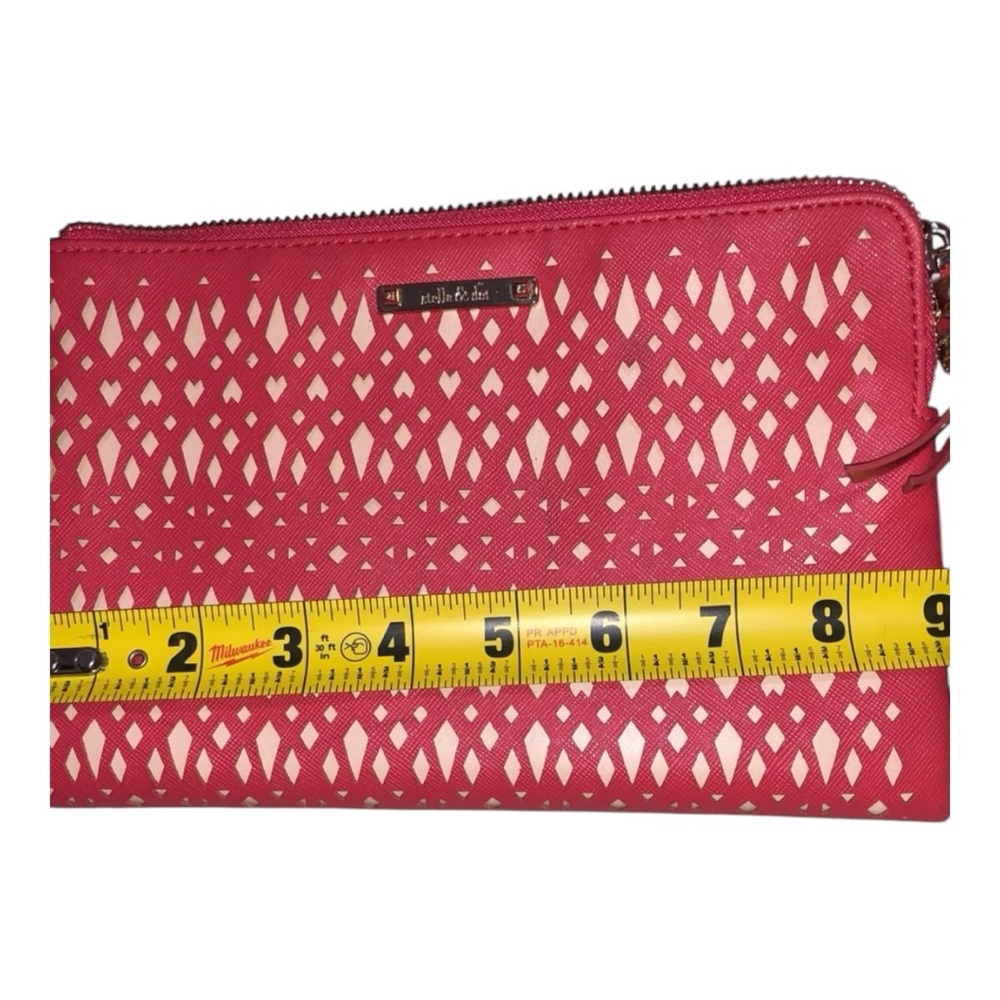 Stella & Dot Laser Cut Coral and Beige Zip Snap Bifold Clutch - Picture 9 of 12